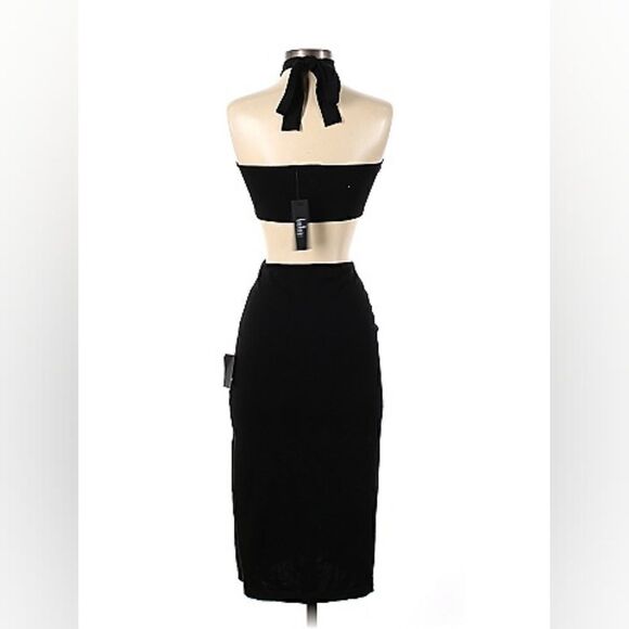 NWT🏷️✨Lulu's Lush for Life Black Cutout Halter Knit Midi Dress Size Medium - Picture 7 of 9